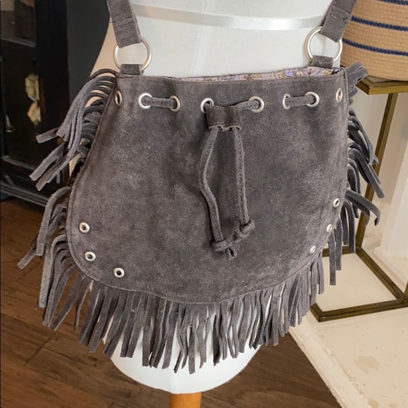Genuine leather fringe purse - Picture 3 of 11